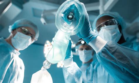 ﻿¿qué carrera profesional es un anestesiólogo?