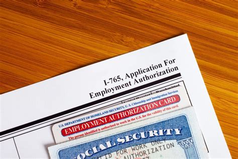﻿¿qué es el estado de actualización de la tarjeta de autorización de empleo otorgado?